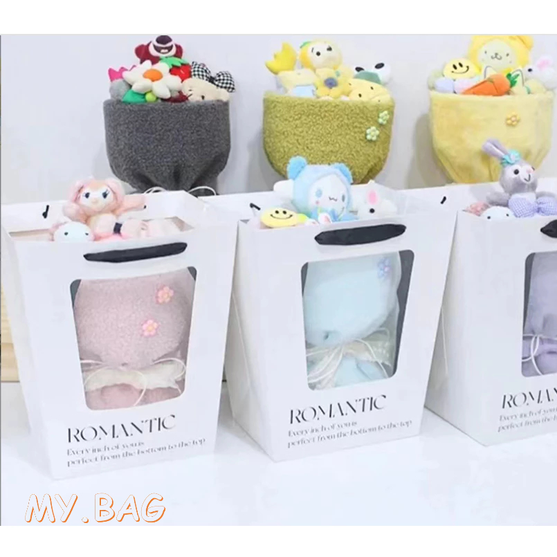 🧸🧸BAG🧸🧸 ถุงกระดาษ หน้าใส ใส่ดอกไม้ ช่อดอกไม้ ตุ๊กตา ของขวัญ หูยาว สีดำ ลายภาษาอังกฤษ