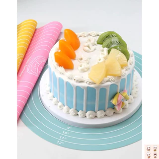 แผ่นซิลิโคนรองเค้ก วงกลม30cm.