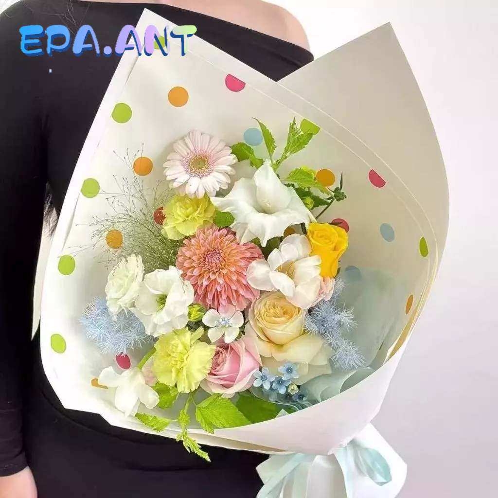 น่ารักมาก ห่อดอกไม้ จัดช่อดอกไม้ งานรับปริญญา