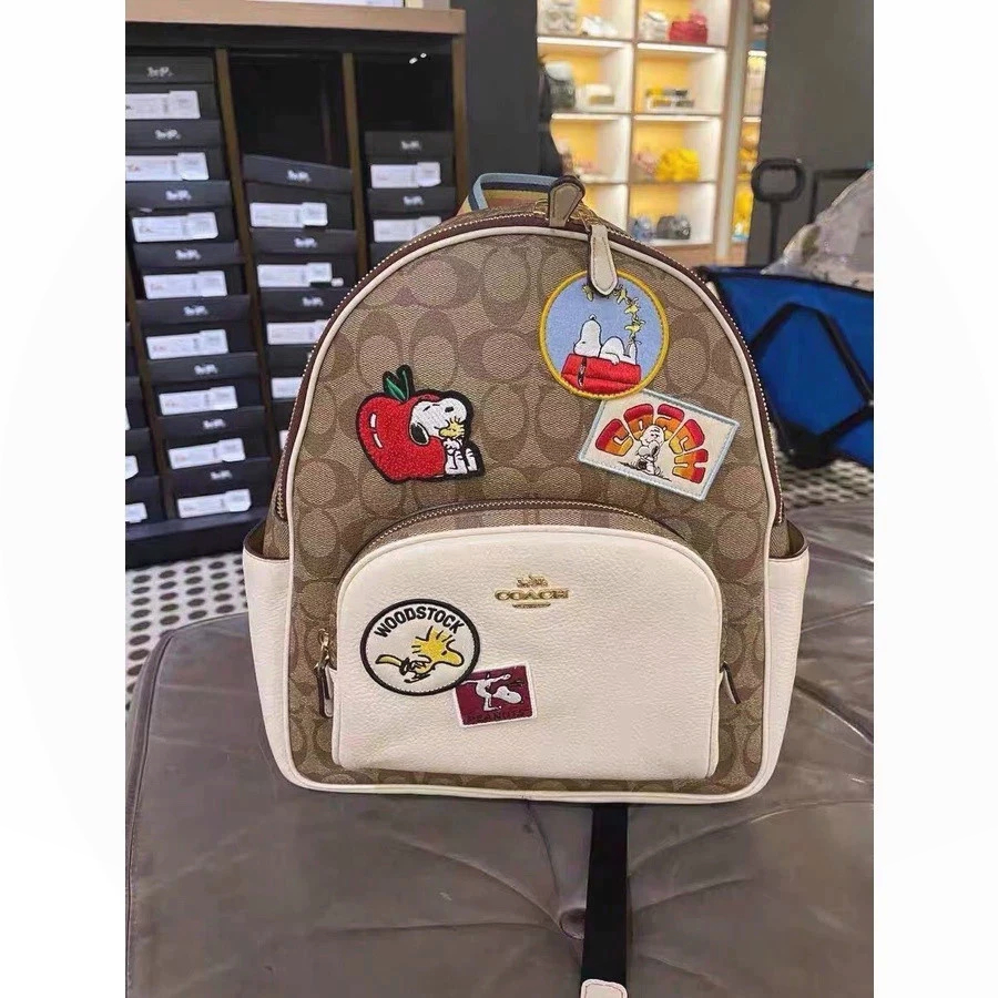 Women Backpack กระเป๋าเป้  กระเป๋าผู้หญิง กระเป๋าเป้สะพายหลังขนาดกลาง C4115 C5O3A8D2H