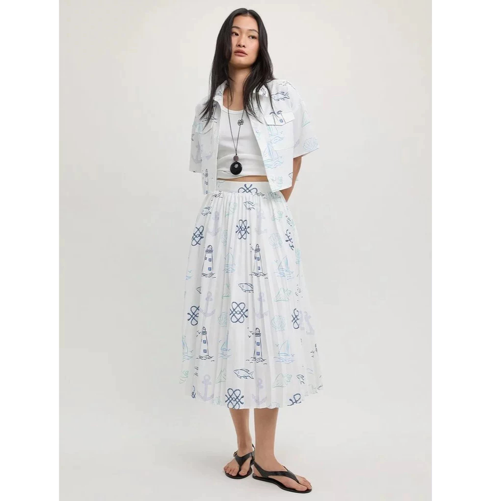 [Pomelo] เสื้อครอปแขนสั้นลายสเก็ตช์เดินเรือ / Nautical Sketch Cropped Shirt