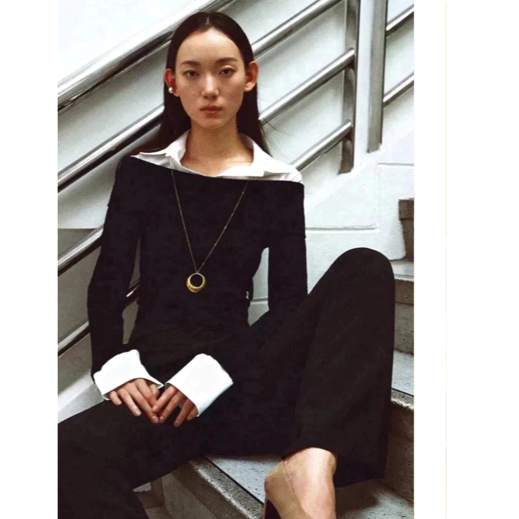 [Pomelo] เสื้อไหมพรมดีไซน์เลเยอร์ / Layered-Effect Ribbed Knit Sweater