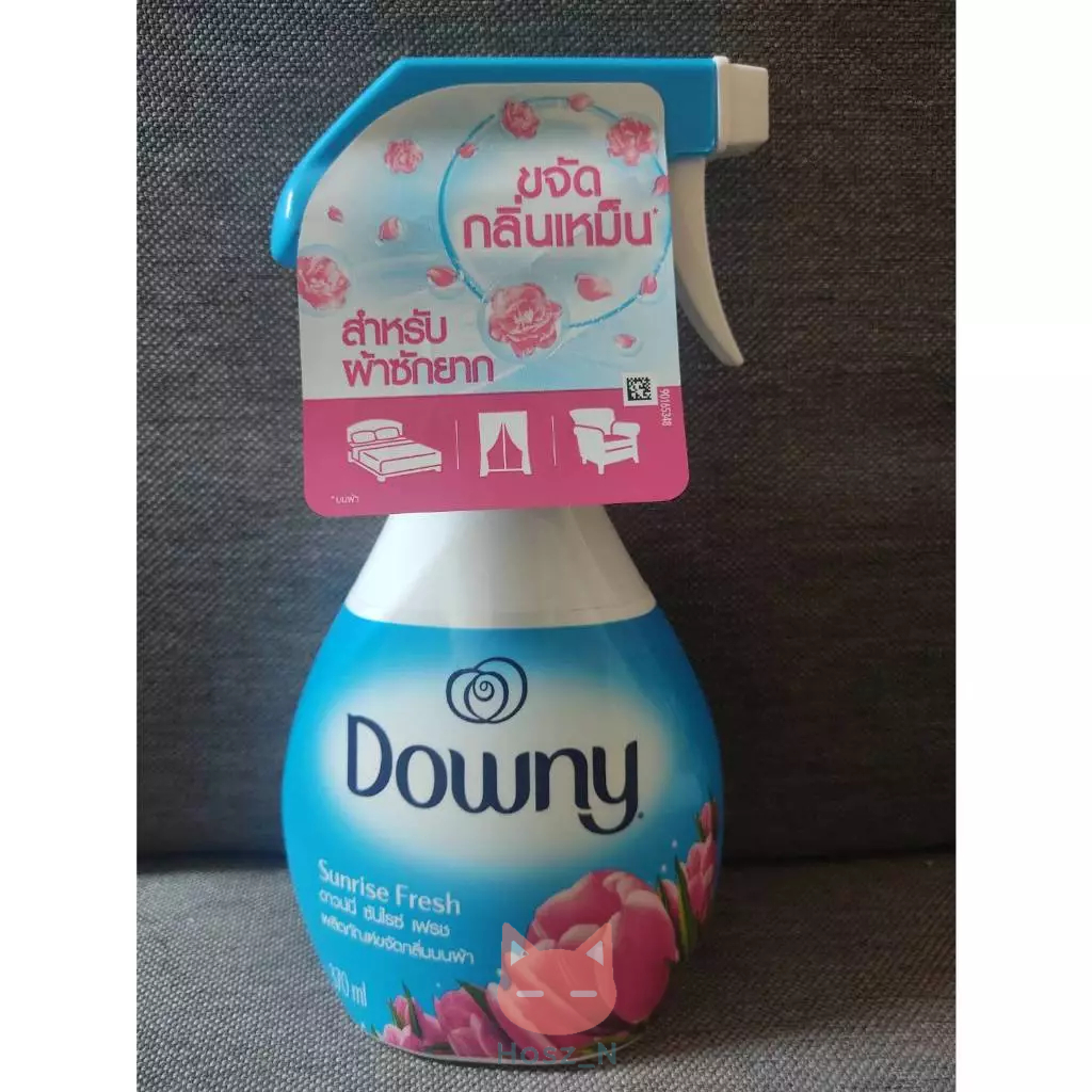 Downy ดาวน์นี่ สเปรย์ฉีดผ้าหอม กลิ่นซันไรซ์ เฟรช Downy Fabric Spray Sunrise Fresh Scent 370 ml.