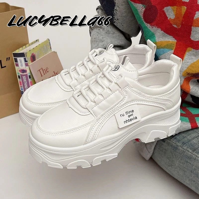 LucyBella รองเท้าผ้าใบผู้หญิง PU ระบายอากาศได้ ด้านล่างนุ่ม 3 สีให้เลือก รองเท้าผ้าใบ 1205