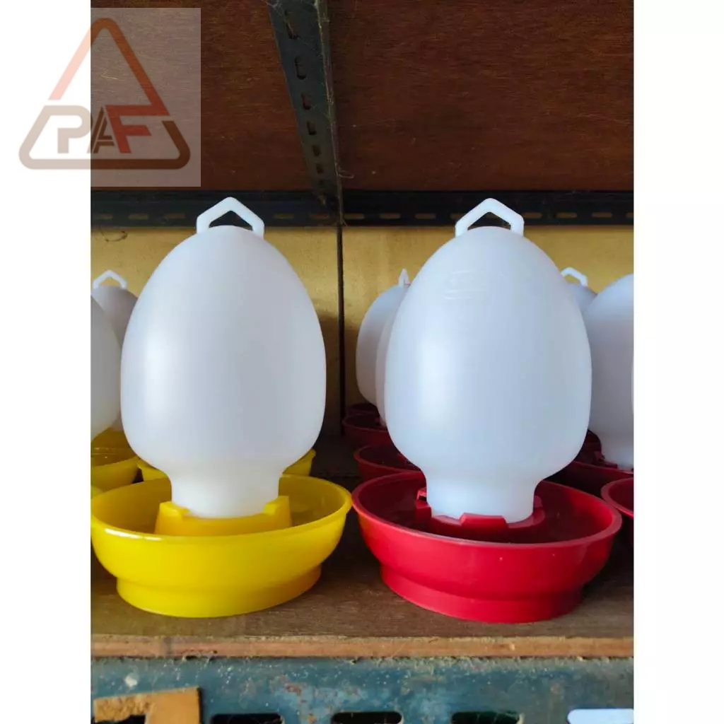 *ส่งฟรี* ขวดน้ำไก่พลาสติก, ถังน้ำไก่พลาสติก, ที่ใส่น้ำไก่พลาสติก ขนาดใส่น้ำ 1 ลิตร