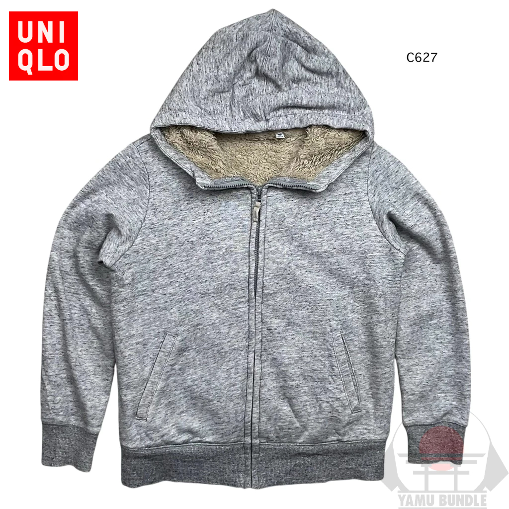 เสื้อแจ็คเก็ต สเวตเตอร์ฮู้ด UNIQLO  กันหนาว  Size 150 เด็กโต หรือ ผู้หญิง ใส่ได้