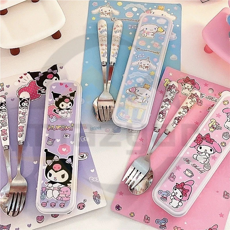 COD SANRIO ชุดช้อนส้อมสเตนเลส ลาย My Melody Kuromi Cinnamoroll แบบพกพา พร้อมกล่อง 3 ชิ้น – โปรปัง