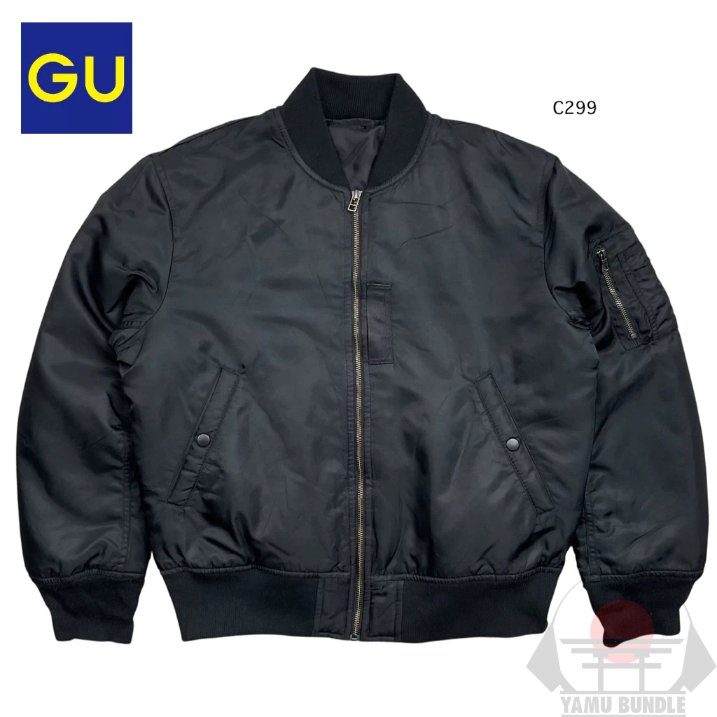 เสื้อแจ็คเก็ต GU ผ้าไนล่อน กันหนาว Bomber  Jacket  Size L ผช-ผญ
