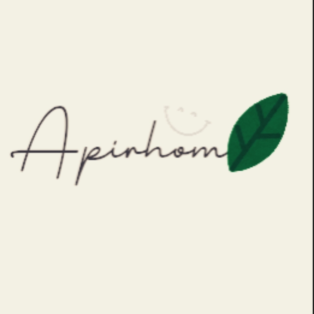 Apirhom (อภิรมย์)