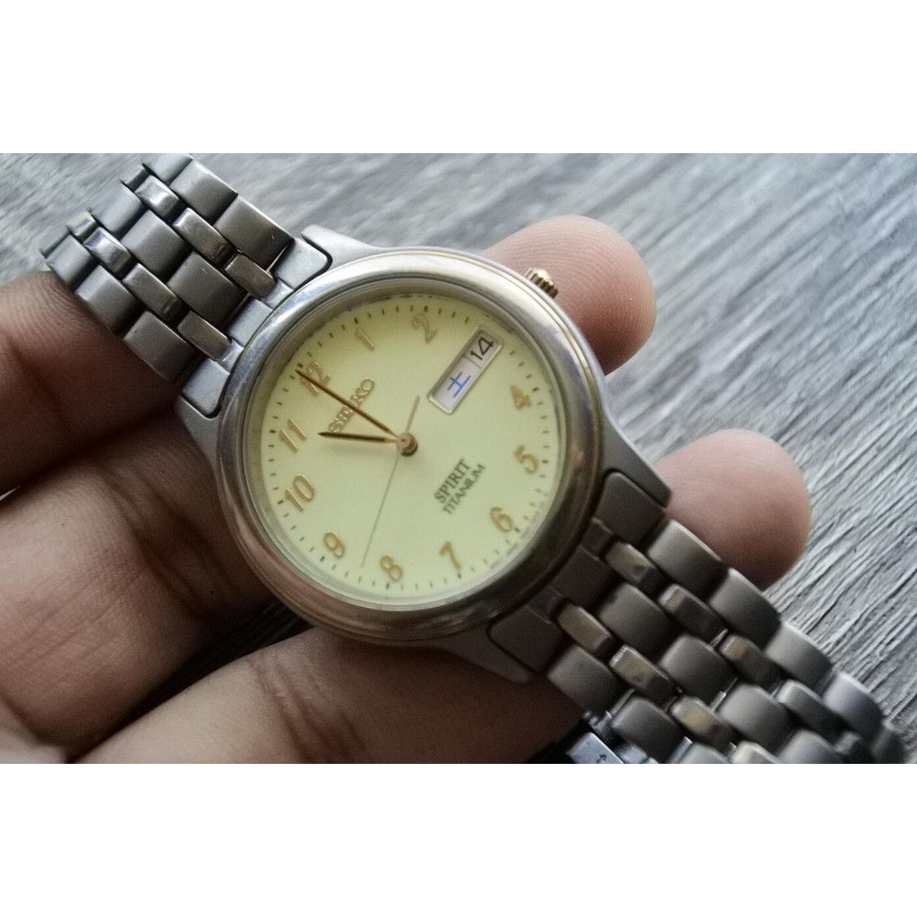 นาฬิกา Vintage มือสองญี่ปุ่น Seiko Spirit Titanium 7N43 7150 IRIDESCENT DIAL ผู้ชาย Quartz Titanium 