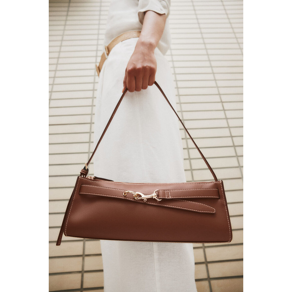 H&M(เอชแอนด์เอ็ม) กระเป๋าสะพายไหล่ทรงสี่เหลี่ยม ผู้หญิง 1294599