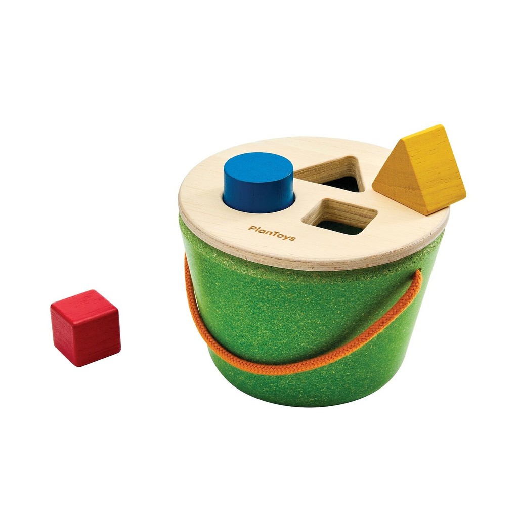 PlanToys ของเล่นไม้ 5912 Geo Sorting Bucket ถังหยอดรูปทรงเรขาคณิต เสริมพัฒนาการ สำหรับเด็กอายุ 12 เดือน ขึ้นไป — صورة 3