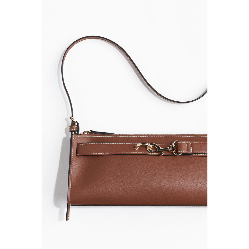 H&M(เอชแอนด์เอ็ม) กระเป๋าสะพายไหล่ทรงสี่เหลี่ยม ผู้หญิง 1294599 - รูปที่ 3