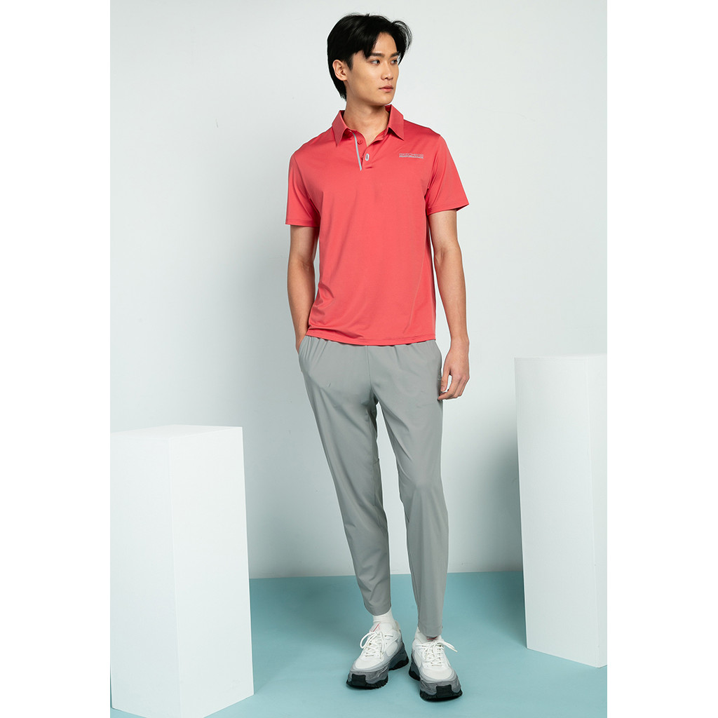 Skechers สเก็ตเชอร์ส เสื้อโปโลผู้ชาย Men Walking Performance Polo Tee - SP325M280-MR01 — صورة 4