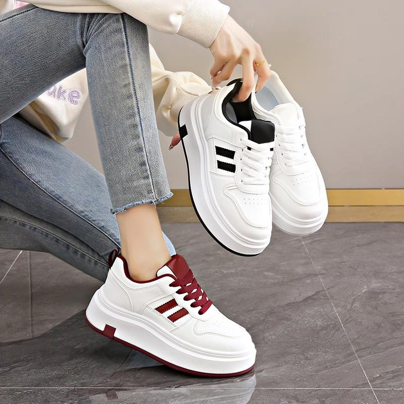 JSNB ส่งฟรี รองเท้าผ้าใบแฟชั่นสไตล์เกาหลี พร้อมส่ง รองเท้าลำลองน่ารัก เสริมส้น พื้นนุ่มสบาย ระบายอากาศได้ดี [LN6502] รูปที่ 5