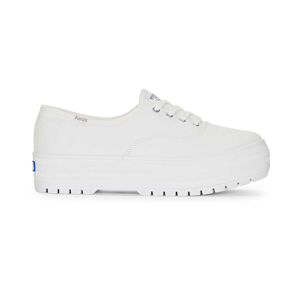 Keds รุ่น The Platform Lug Canvas รองเท้าผ้าใบ ผู้หญิง สี Off White - WF67635