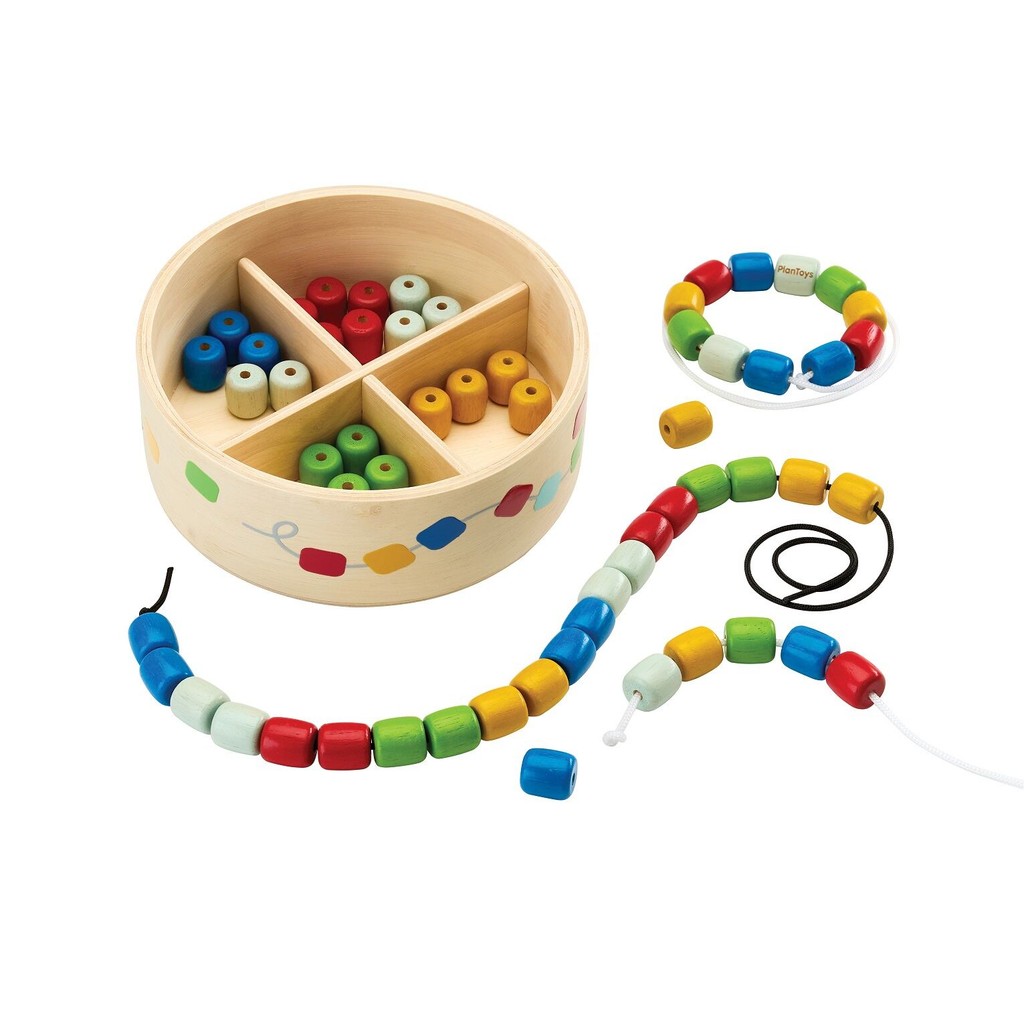 PlanToys ของเล่นไม้ 5921 Threading Beads ชุดลูกปัดร้อยเชือก เสริมพัฒนาการ สำหรับเด็กอายุ 3 ปี ขึ้นไป