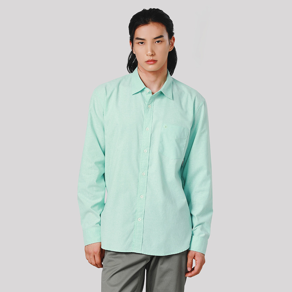 John Henry เสื้อเชิ้ตผู้ชายแขนยาว ทรงเข้ารูป รุ่น JH S625MSLSM09 - สีเขียว