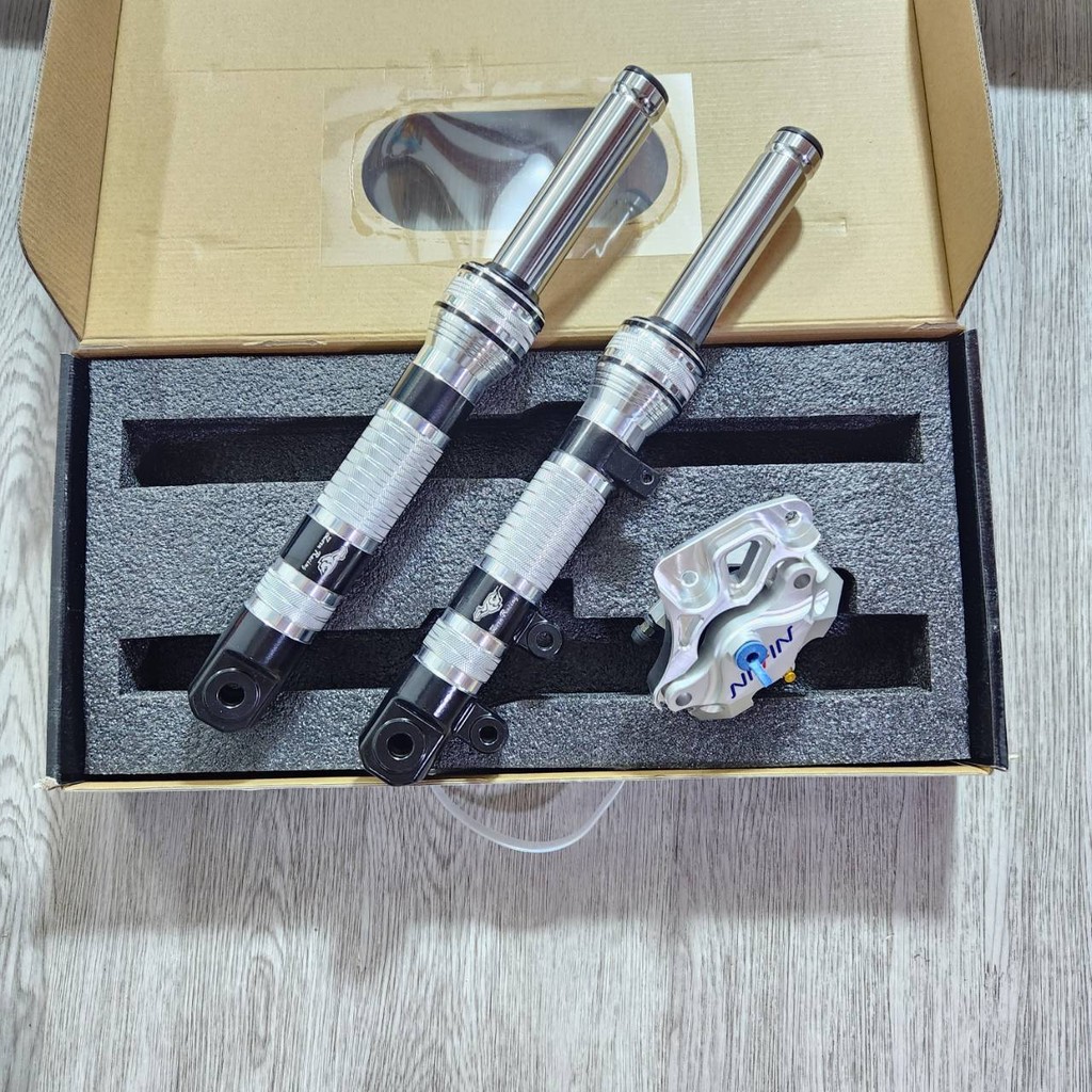 ชุด3ชิ้น โช้คหน้ากระบอกกลึง ตัดแกน 1.5 นิ้ว GIORNO CBS + ปั๊มด้วง สีเงินนิชชิน + ขาCNC สำหรับจานขนาด190มิล