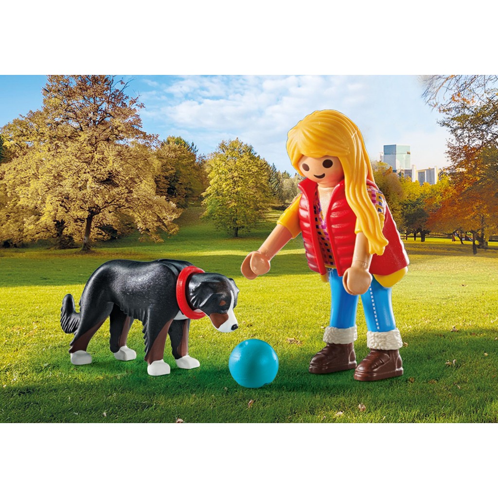 Playmobil 71738 Pet Collectable Woman with Mountain Dog เซ็ตสะสมสัตว์เลี้ยง ผู้หญิงกับสุนัขพันธุ์เมา