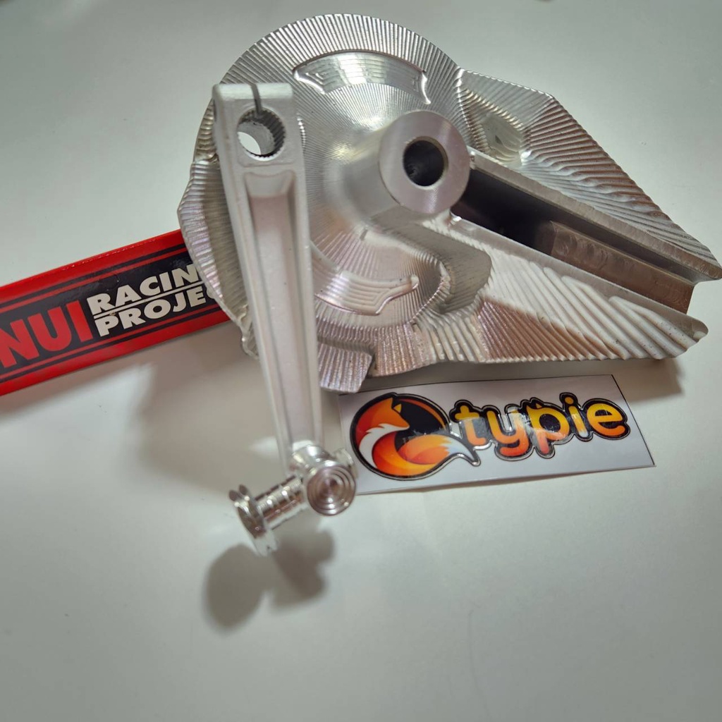 ชุด2ชิ้น ฝาเบรคหลังCNC + มือลิงซู NUI WAVE125R ตัวใหม่ล่าสุด