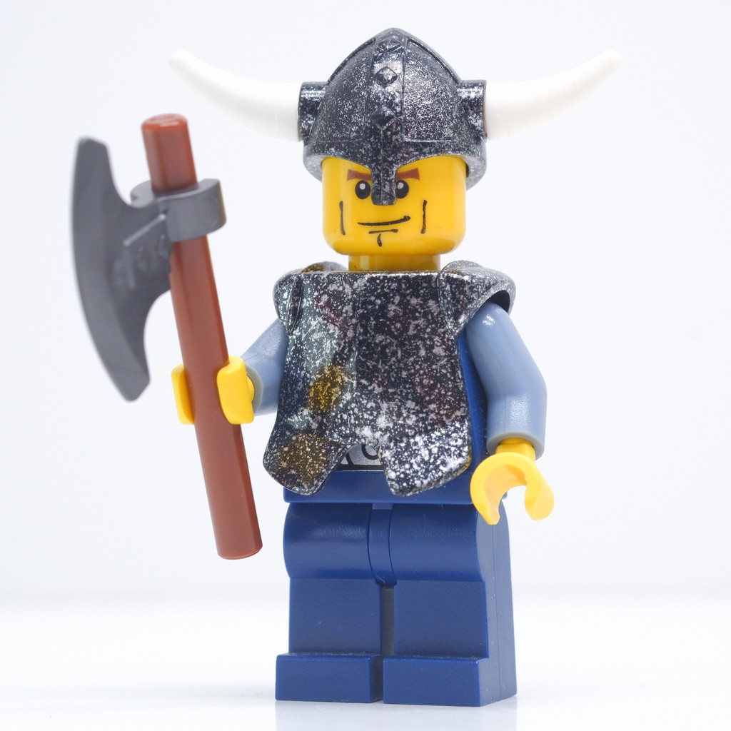 ฟิกเกอร์ ตัวต่อ Viking Warrior Armor จากชุด 7019 Viking Fortress ปี 2005 Castle & Kingdom | ploybric