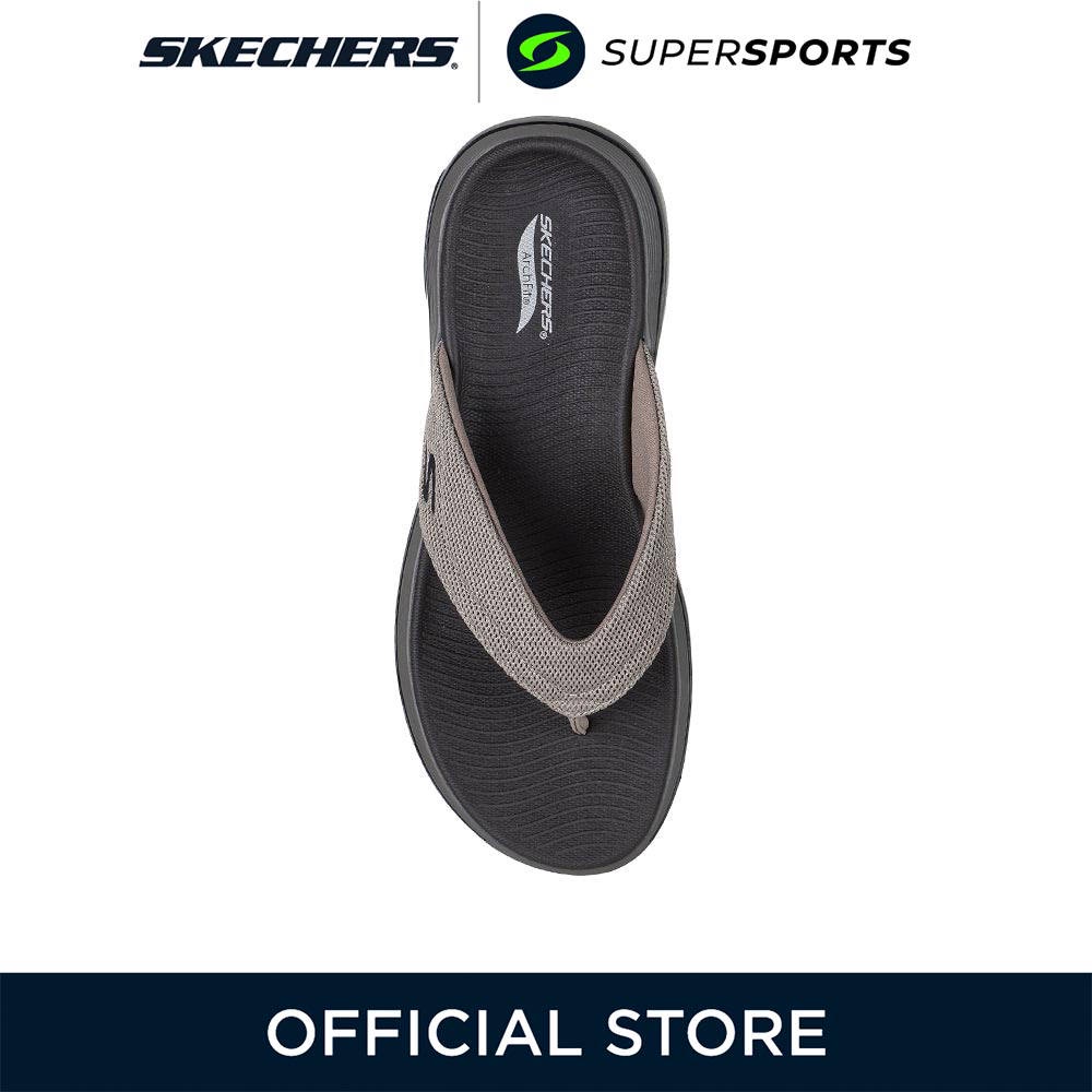 SKECHERS GO WALK® Arch Fit 2.0 - Surfacer III รองเท้าแตะผู้ชาย