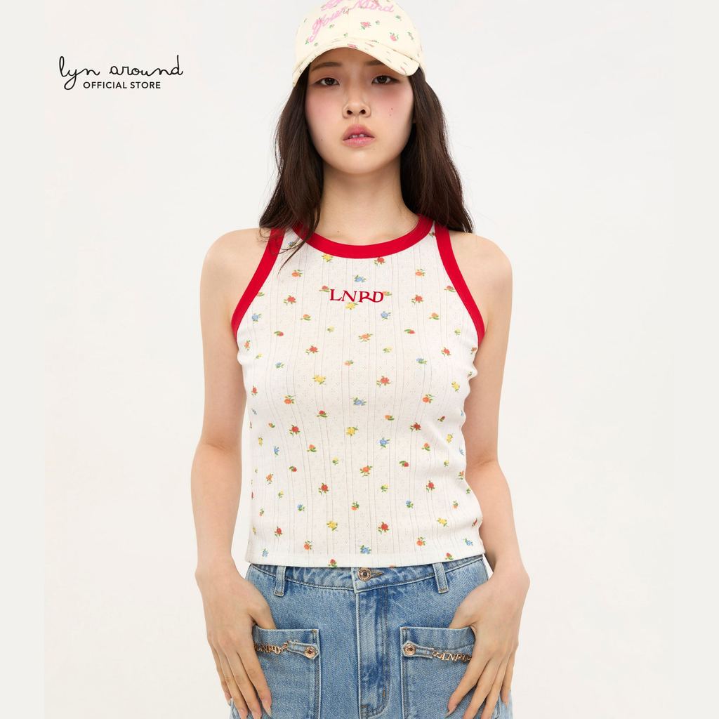 Lyn around - เสื้อกล้ามปักโลโก้แต่งลายดอกไม้ คอลเลกชัน LNRD Signature (A26FGWA194)