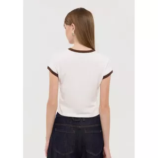 Lyn around - เสื้อยืดครอปแขนสั้นพิมพ์ลาย คอลเลกชัน LNRD Signature (A26FGWA185)
