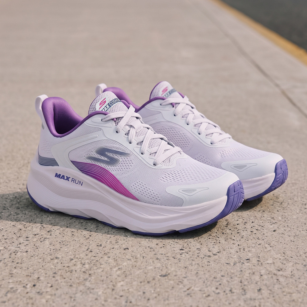 Skechers สเก็ตเชอร์ส รองเท้าวิ่งผู้หญิง Women Performance Max Run Pacewave Shoes - 129202-GRY (latest) — صورة 2