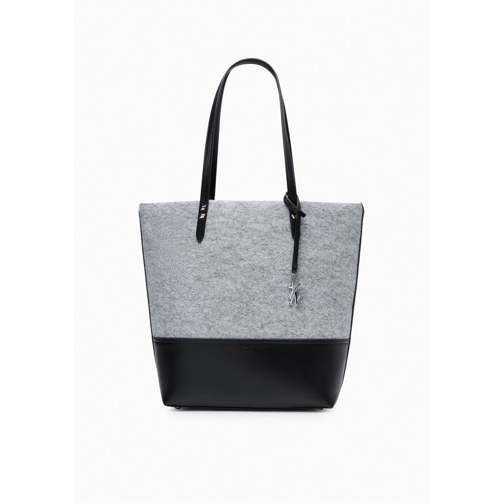 LYN - Thunder XL Tote กระเป๋าโท้ท    (LL25FBS050)