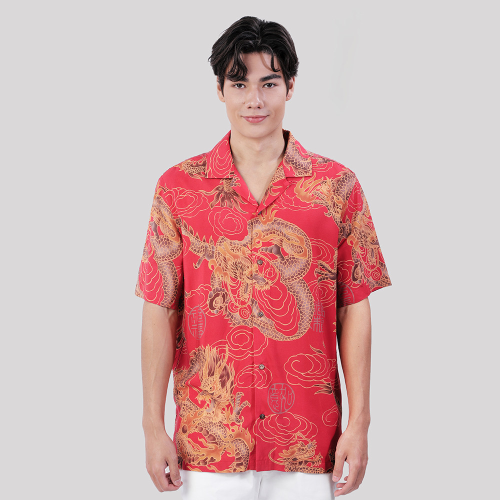 John Henry เสื้อเชิ้ตฮาวายผู้ชายแขนสั้น ทรงใส่สบาย รุ่น JH S126MSSRL06 - สีแดง