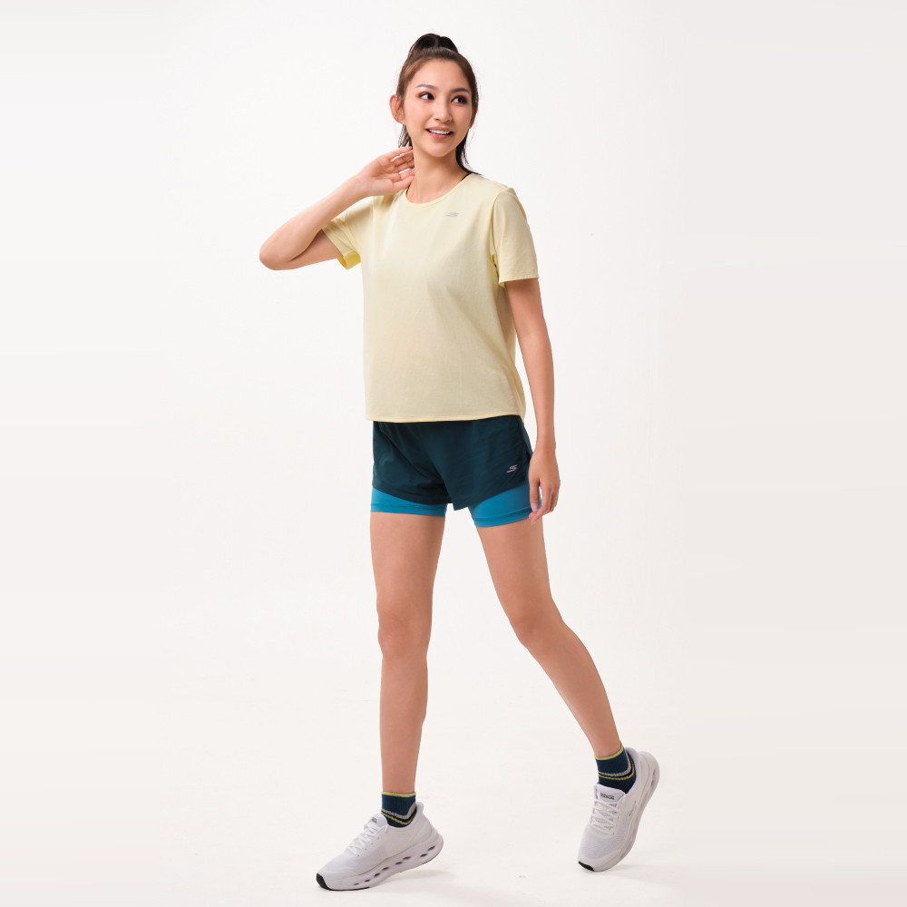 Skechers สเก็ตเชอร์ส เสื้อยืดแขนสั้นผู้หญิง Women Running Performance Short Sleeve Tee - SP226W034-002M (latest) — صورة 6