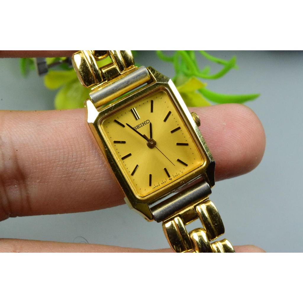 นาฬิกา Vintage มือสองญี่ปุ่น  Seiko 4N21 5090 หน้าปัดสีเหลือง ผู้หญิง นาฬิกาทรงเดรส   ทรงแปดเหลี่ยม 