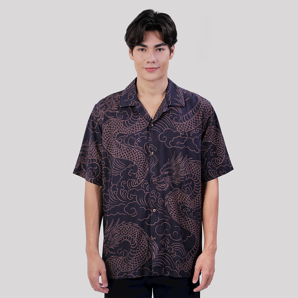 John Henry เสื้อเชิ้ตฮาวายผู้ชายแขนสั้น ทรงใส่สบาย รุ่น JH S126MSSRL11 - สีกรมท่า
