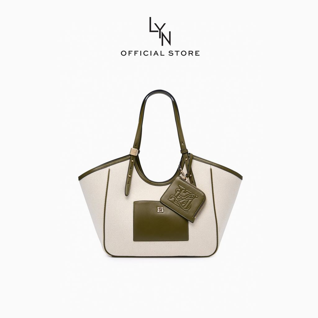 LYN - Pilar L Tote Bag กระเป๋าโท้ท  (L26CBWA192)