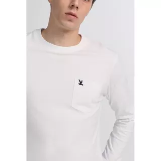 CC DOUBLE O ROUND NECK POCKET TEE ผู้ชาย เสื้อยืดคอกลมแขนยาวแบบมีกระเป๋า รุ่น O26WGMA024 (AW26 #P1)