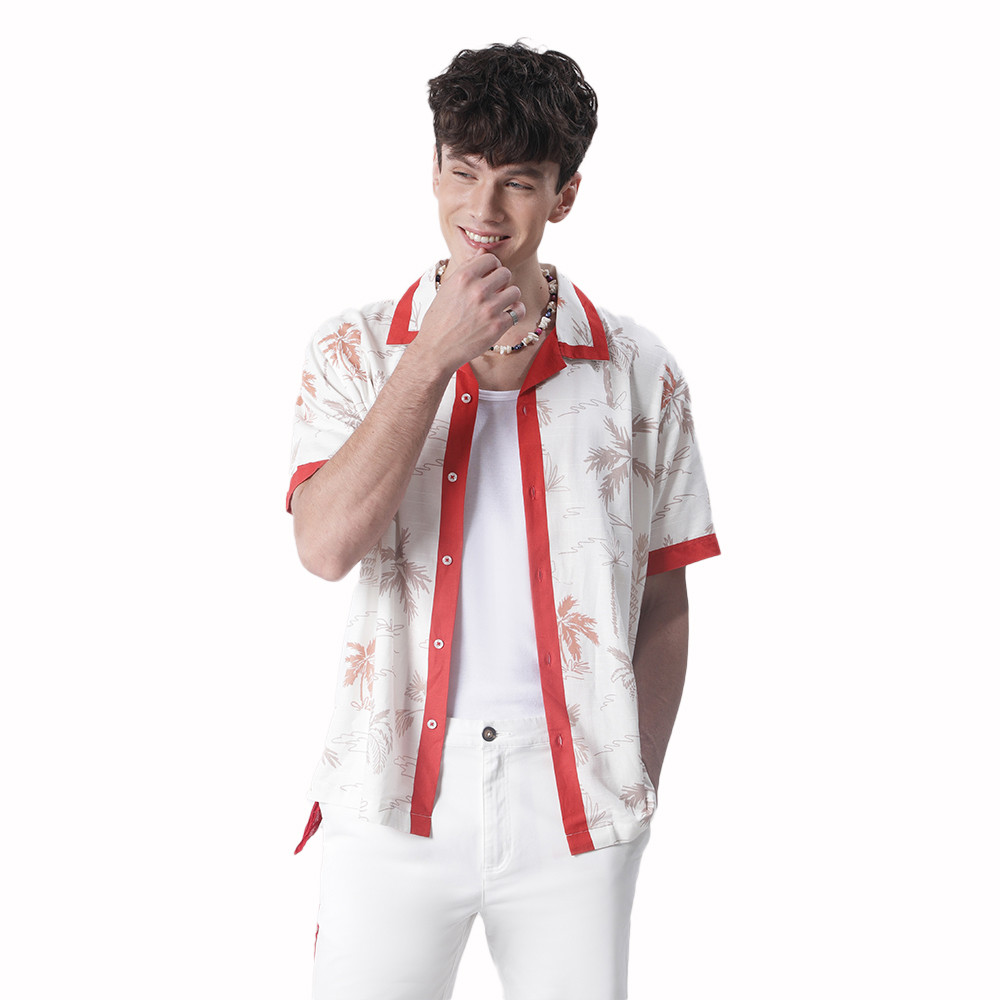 John Henry เสื้อเชิ้ตผู้ชายแขนสั้น ทรงใส่สบาย รุ่น JH S426MSSRL21 - สีแดง