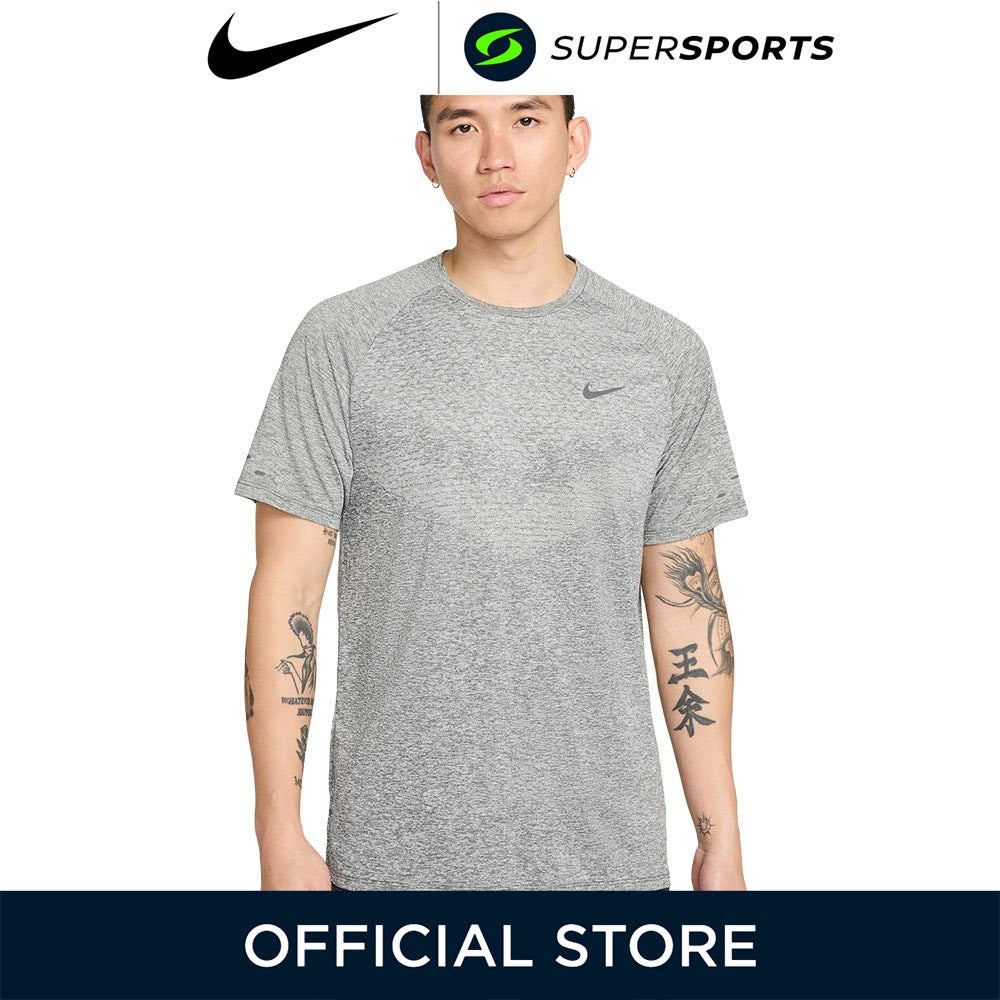 NIKE Stride เสื้อวิ่งผู้ชาย สีเทา