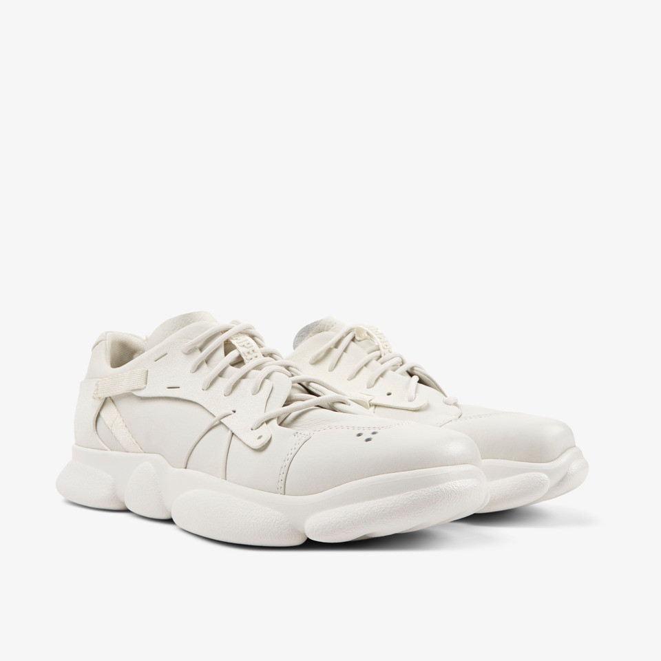 Camper รุ่น Karst รองเท้าผ้าใบหนัง ผู้ชาย สี White - K100845-001