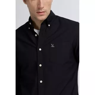CC DOUBLE O SIGNATURE LONG SLEEVE OXFORD SHIRT ผู้ชาย เสื้อเชิ้ตแขนยาวผ้าอ็อกซ์ฟอร์ดปักนก รุ่น O26WGMA031 (AW26 #P3)