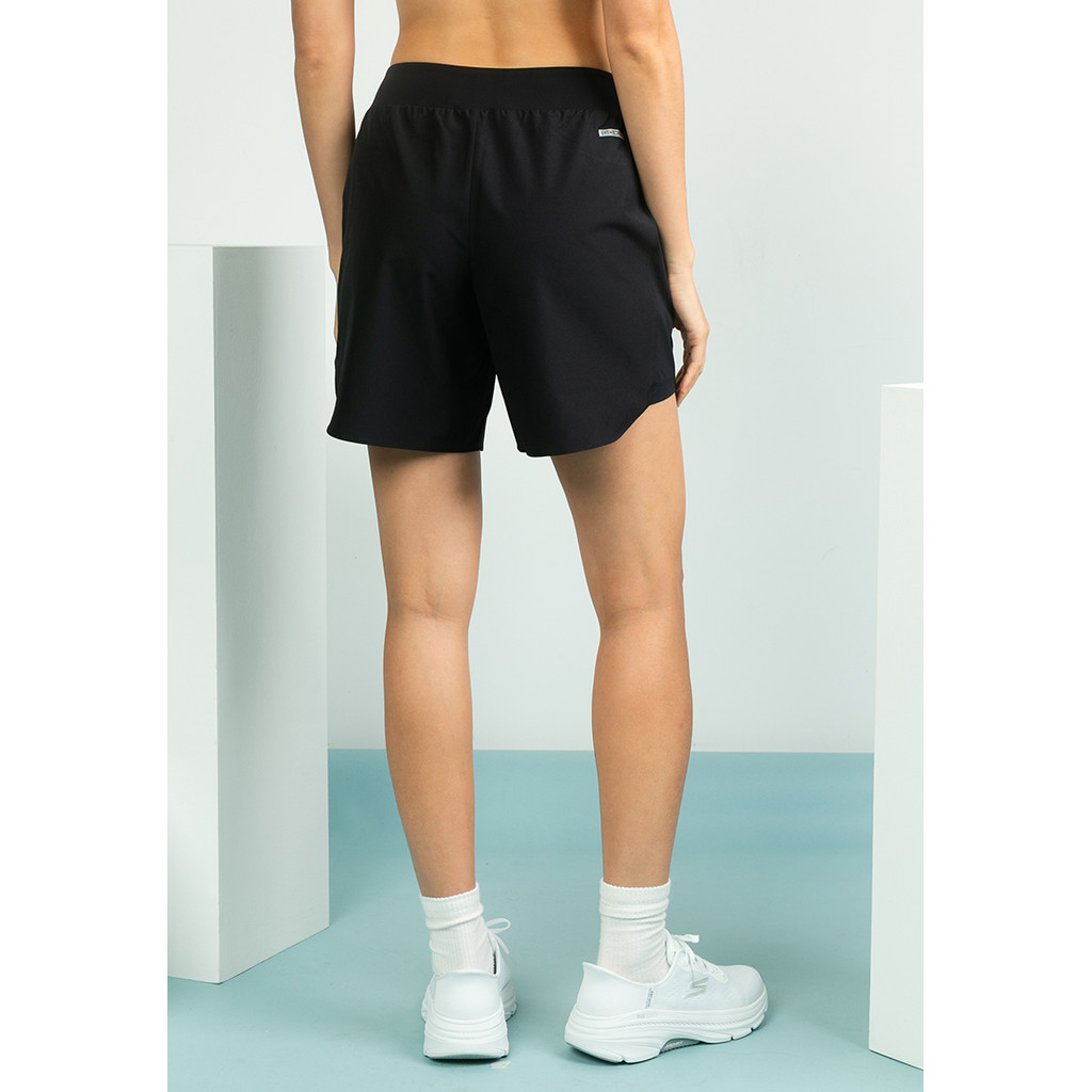 SKECHERS شورت نسائي Walking Performance — صورة 2
