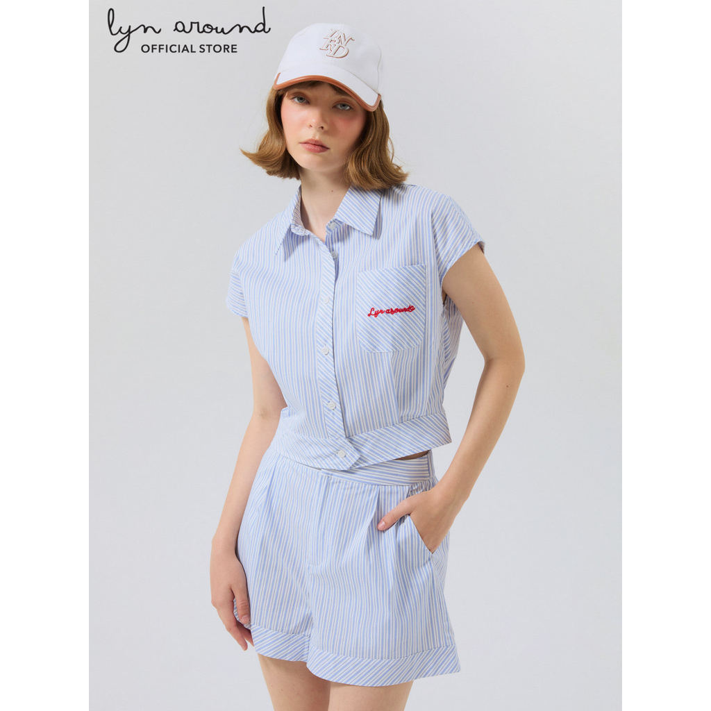 Lyn around - เซ็ทเสื้อลายทางปักโลโก้และกางเกงขาสั้นเอวสูง คอลเลกชัน Miracle Voyard (A26CGWA042)