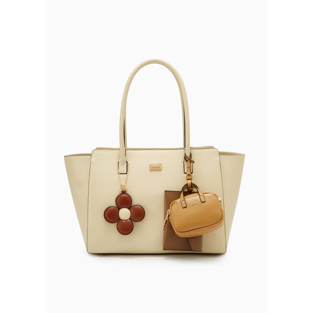 LYN - Danielle XL Tote Bag กระเป๋าโท้ท    (L25FBWB022)