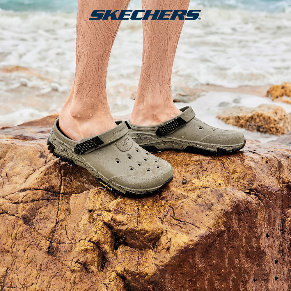 Skechers สเก็ตเชอร์ส รองเท้าผู้ชาย Men Arch Fit Foamies Outdoor Alpha Shoes - 243341-KHK (latest)