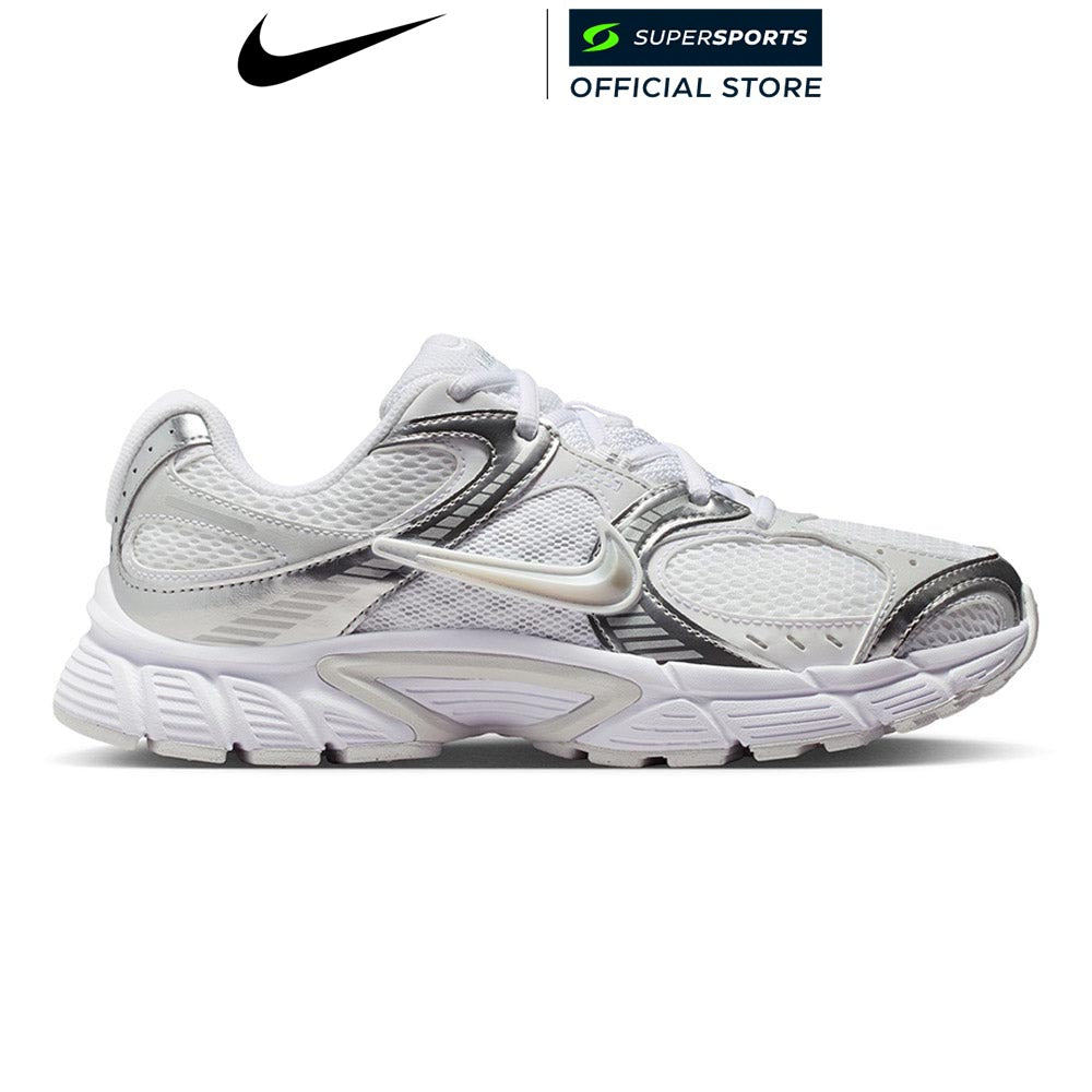 NIKE V5 RNR รองเท้าลำลองผู้หญิง