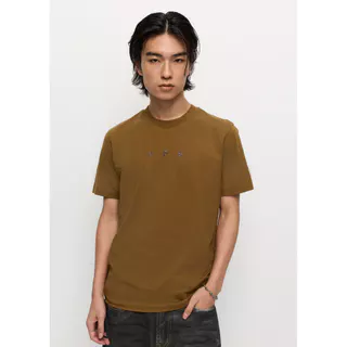 CPS เสื้อยืดคอกลมปั็มโลโก้นูน ผู้ชาย EMBOSSED LOGO REGULAR TEE รุ่น C26SGME021 (AW26#CO)