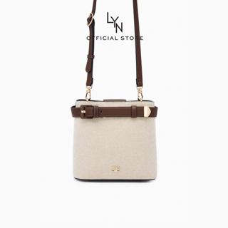 LYN - Marshall L Bucket Bag กระเป๋าทรงถัง    (L26CBWA132)