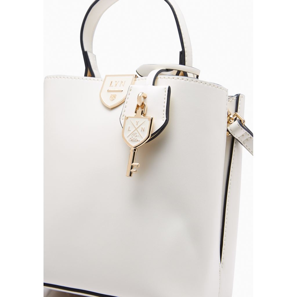 LYN - Astraea S Bucket Bag กระเป๋าทรงถัง  (LL23CBF170) - รูปที่ 3