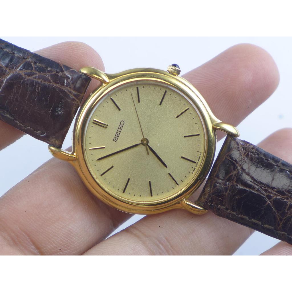 นาฬิกา Vintage มือสองญี่ปุ่น  Seiko 7N01 6030 หน้าปัดแบบมีลวดลาย ผู้ชาย ควอตซ์   ทรงกลม 34mm